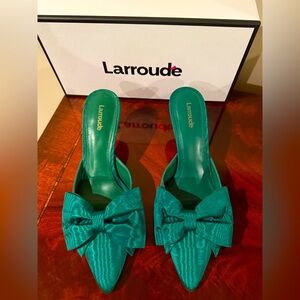 Larroude Mini Ellie Pump